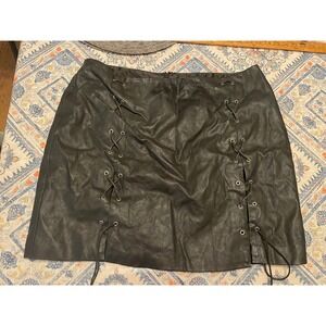 Forever 21+ Black Faux Leather Lace Up Mini Skirt Plus Size 2X  Goth Night Out